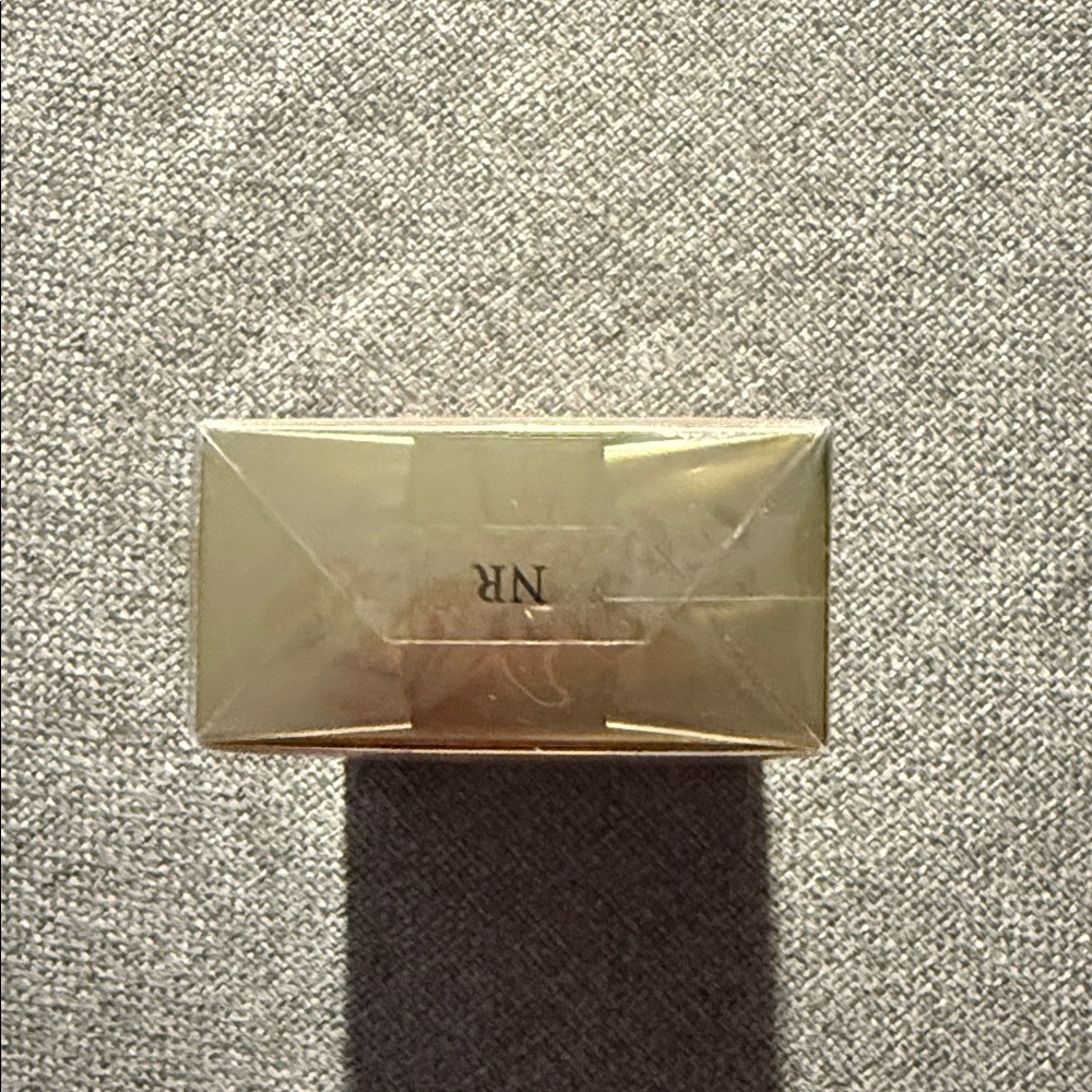 BRAND NEW Nina Ricci L'Extase Caresse de Roses Eau de Parfum - Pink Box - Picture 3 of 5